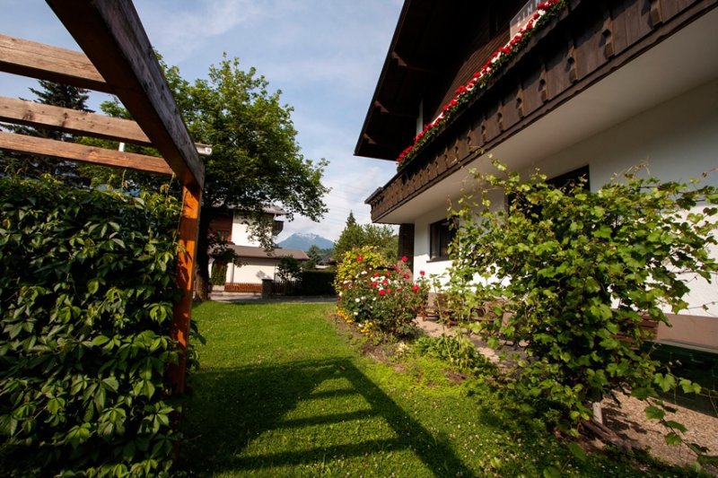 10-apartjuen-zams