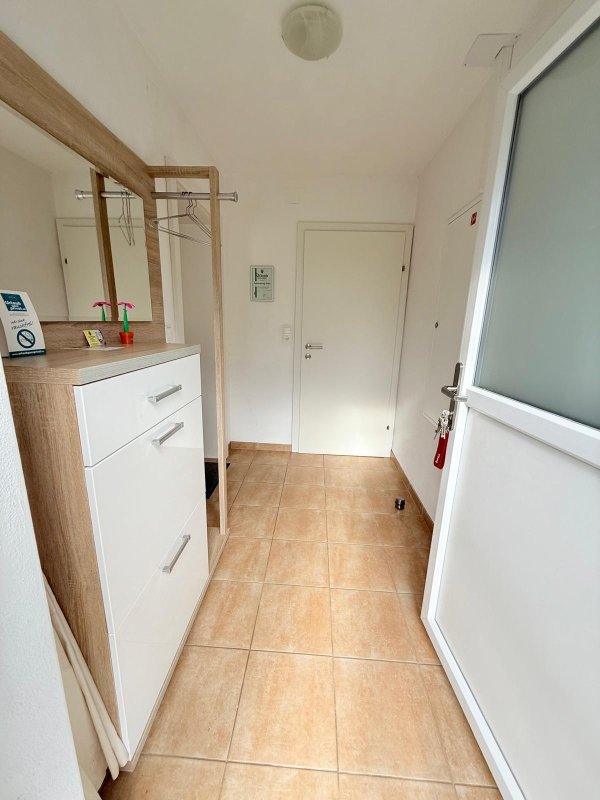 dieber-graz-fw-whg-1-garderobe