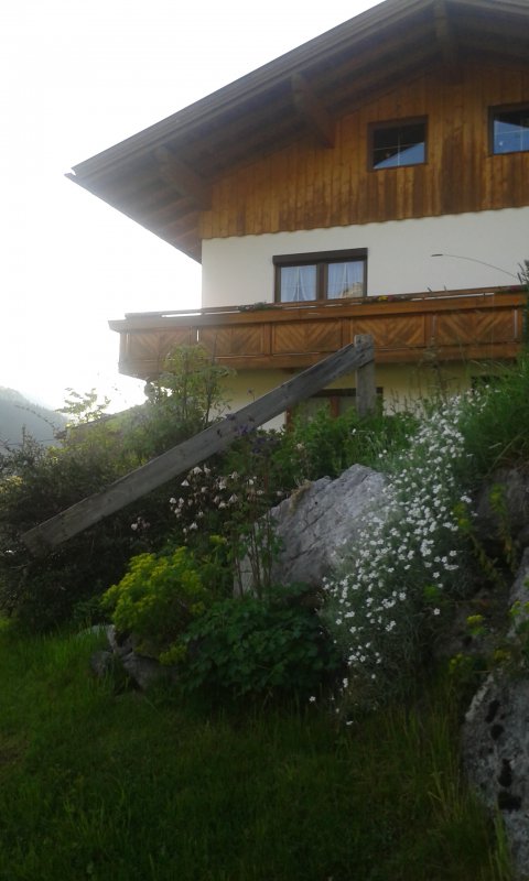 2015-05-28-19-50-10