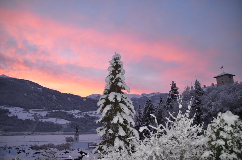 chalet-schlossblick-schloss-sigmundslust-sonnenaufgang-winter-2011