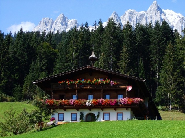 01rettensteinhof-sommer