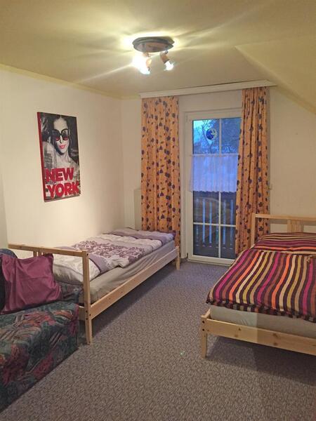 77387acdea9fc255eeb78774e4517835