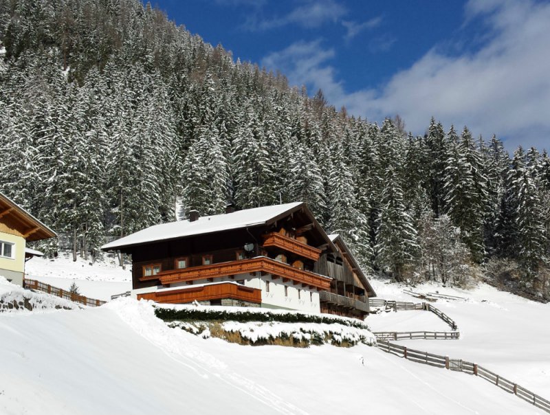 haus-ganzer-zoeschgen-huben-osttirol-matrei