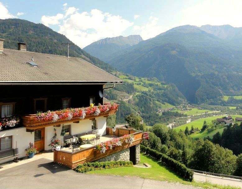 pension-ganzer-huben-matrei-urlaub-osttirol-ferienwohnung-apartment