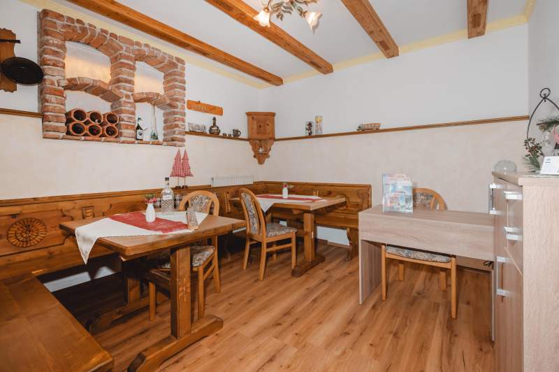 b25e3de0-0a1b-4429-b3ff-ade423705e04