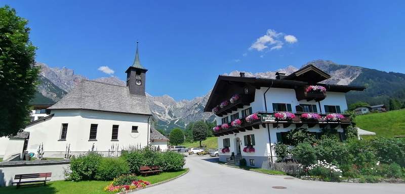 4a52b24f-30b3-442d-b3fb-a955b1092d13