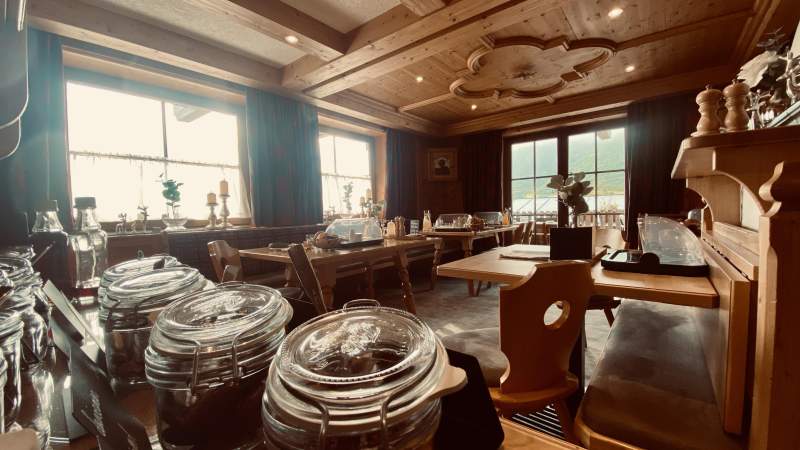 3e0a5d70-8ef9-44b6-9a75-c962c28a5313