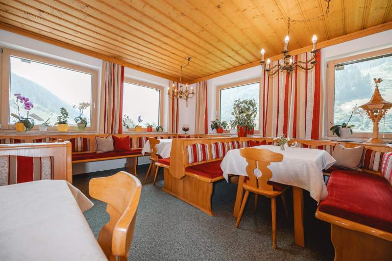 10c7b7a2-96d8-445a-88b2-5ebb71fd486e