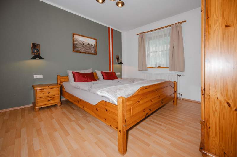 c53af82a-680b-435d-a436-50d12092e996