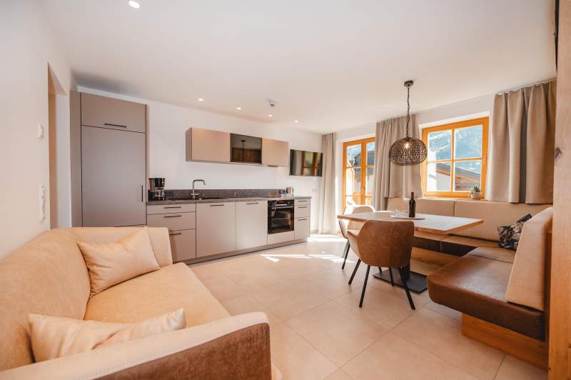 70c4ace1-8203-4e02-aad0-48794d2f32fc