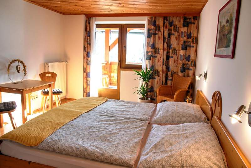 60a9b73e-dab7-40f2-96f5-ec59e3b0fe0e