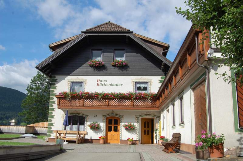 5f1ae906-7b5a-4fae-b723-ce414831014e