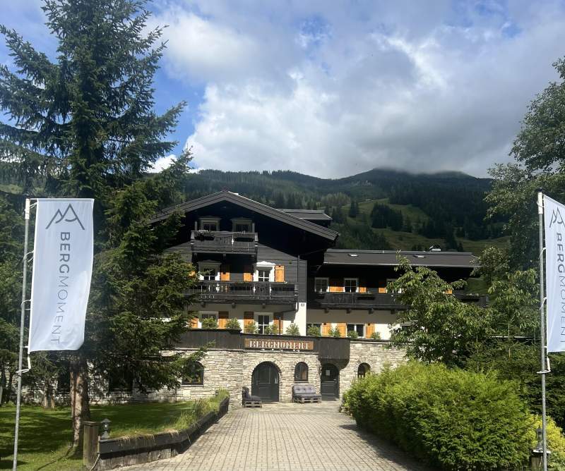 e546eb0c-5b5e-4e64-87c1-2eae29198402