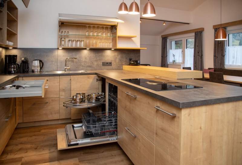 d55ea362-5837-481e-a100-acf4d676b562