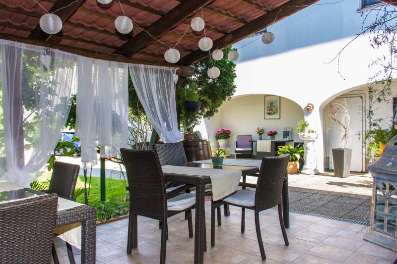 a058b15b-a79f-423e-afbe-b680ae9febda