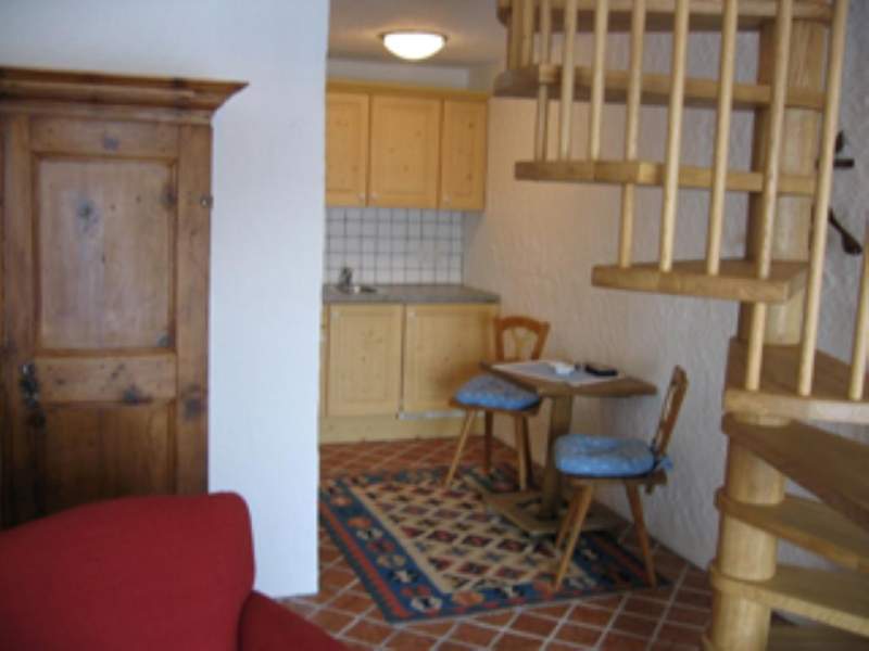 8981ea0b-a624-4e68-8d11-6feeca378f5a