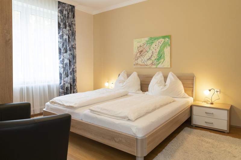 ec6ab080-0de0-42d6-9eb7-6acbf7969ec8