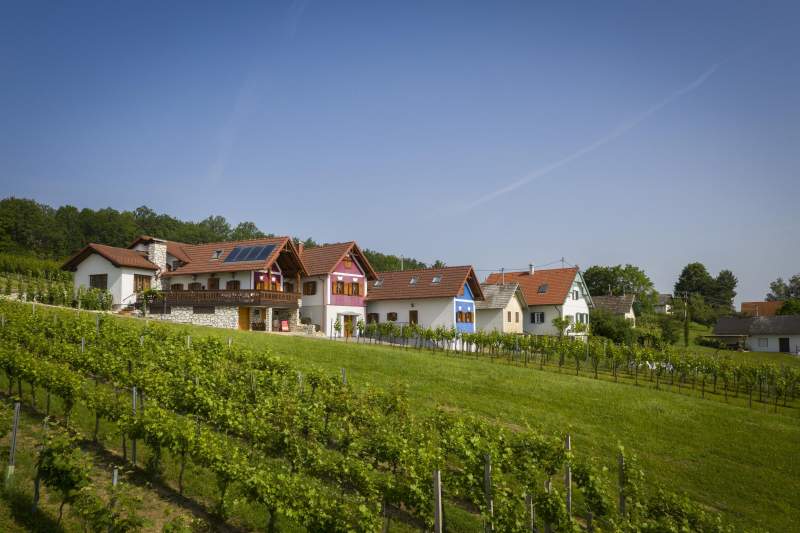 0e9b719b-c43e-475f-a7db-6b5f2f7b207f