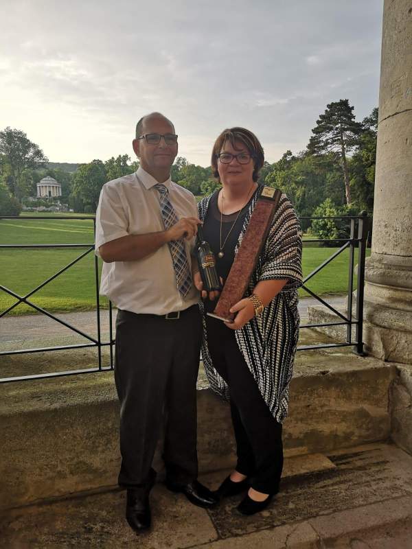 2420b7dd-4566-495a-85da-79d19b45ff3f