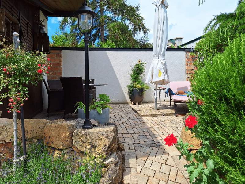 15ba3d9a-8166-4dcf-94d9-d91701a5d4d5