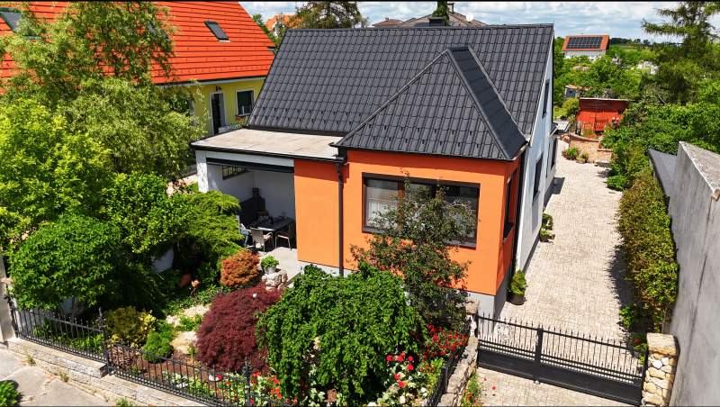 b211a3ed-afcb-4f7a-b3d2-fc4f47d6c516