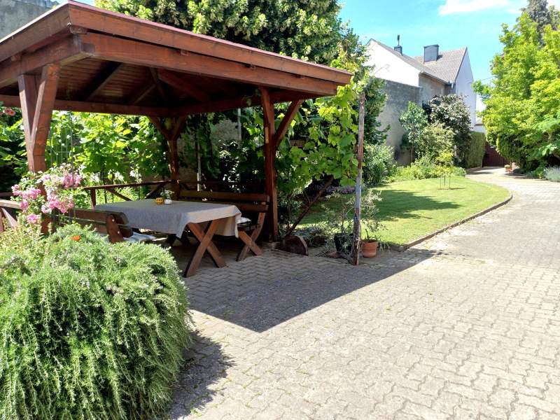 3fd955f5-a1d6-4cf3-95df-34d287377f6c