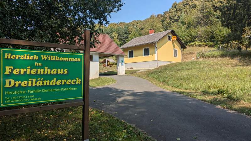 90e4bdae-57db-46e8-ab52-6cf697d0f0be