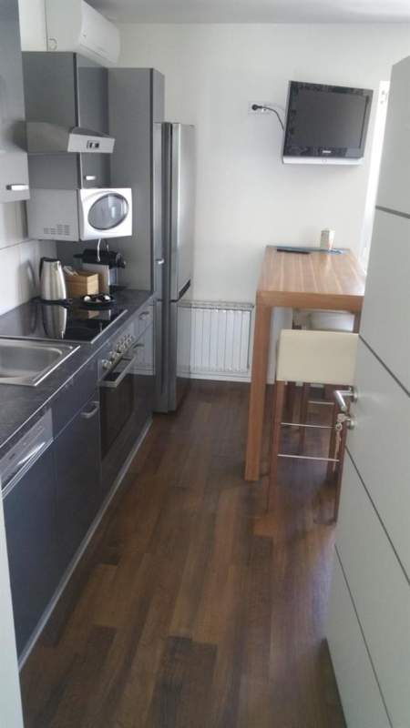 031245db-6ca5-48af-8d64-024222634aae