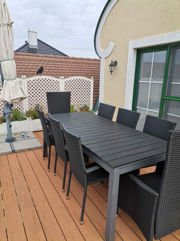 f533f3f2-5b54-45d6-9917-b306bcafcb20