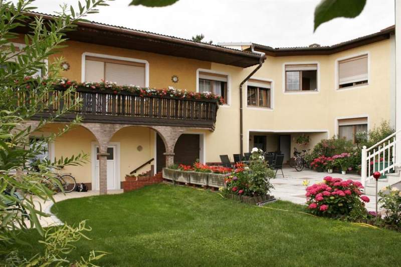 497f871b-9d4e-4bb5-a240-3e640579c28d