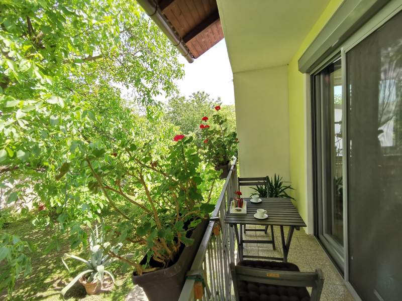 f689a174-5ca8-48ee-b66c-2bec61a52614