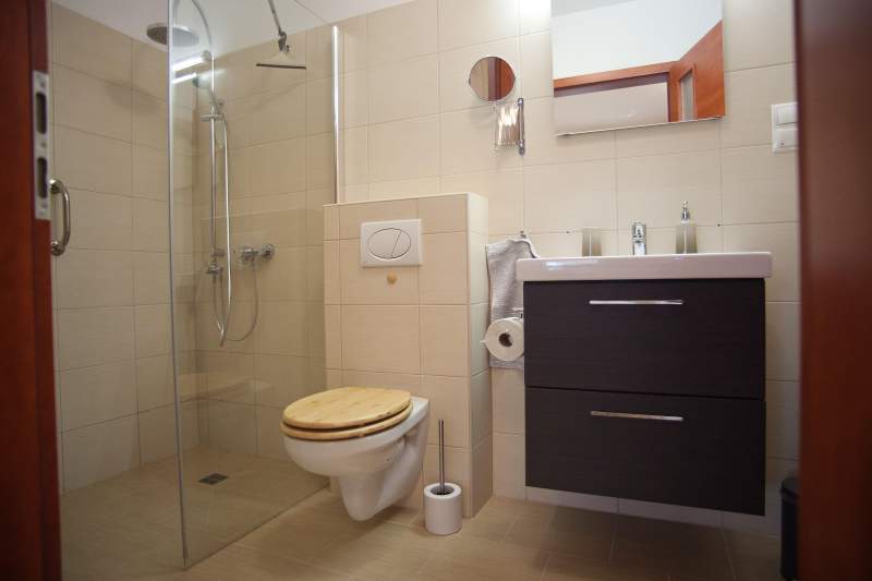 3c7cdc95-9d11-44ce-a407-ecee3f9059c8