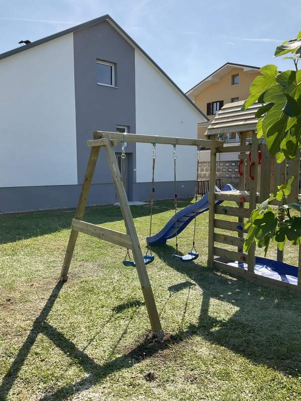 d9bc01c3-0769-4116-b18f-0d4594acca9c