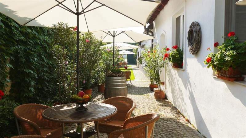 cf49cf9e-7204-43f9-939c-3d116940f67f