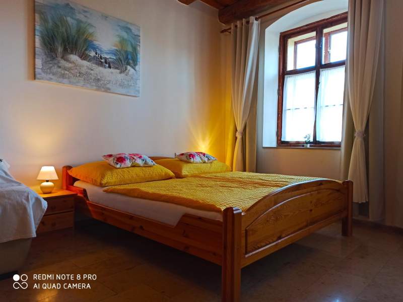 328cd6fb-543b-4789-97fb-ba34d8884d5c