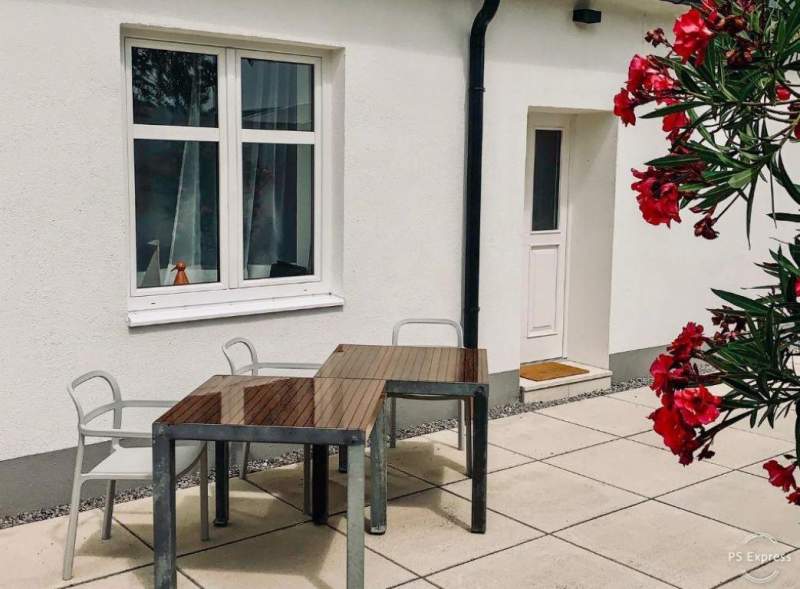 6cc588df-3efa-46ee-9eb0-4cac814c9415