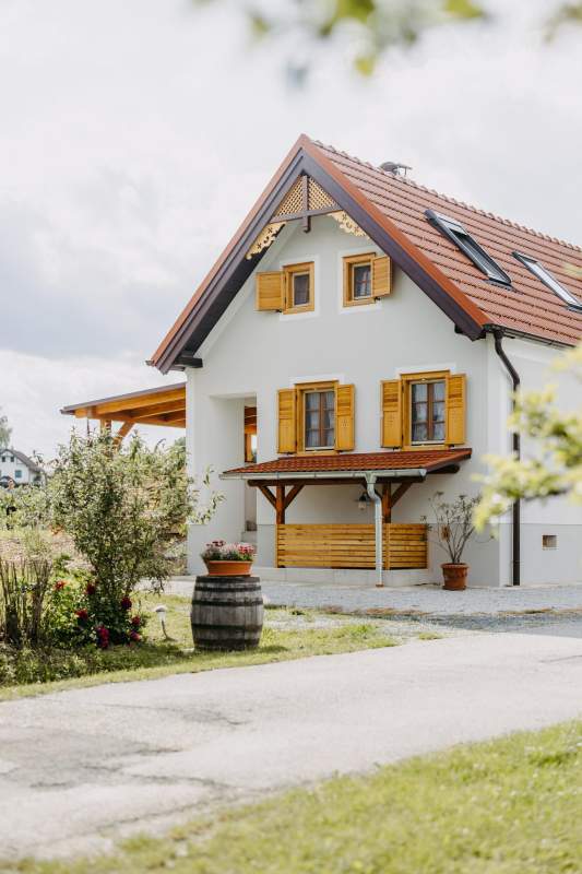 f1dd2b21-59ca-46bf-84ac-9fc668d64675