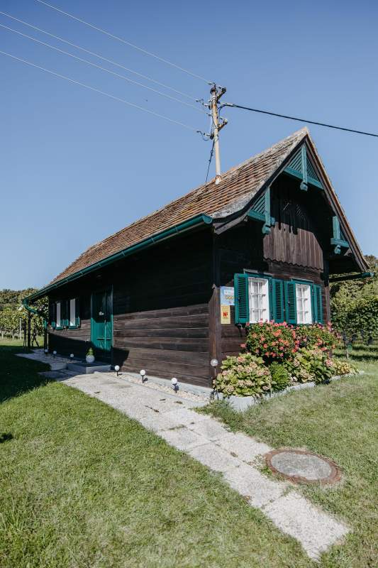 3d71443d-05c6-4e90-b007-24467ed06a7d