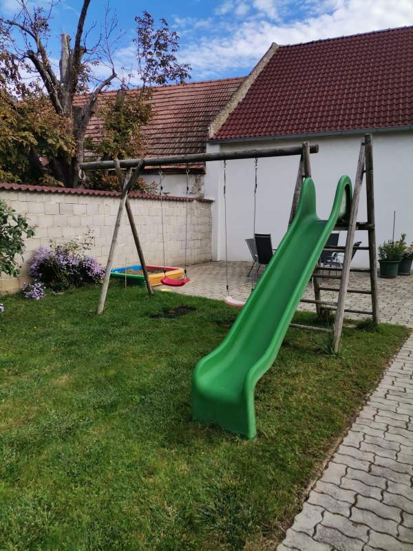 21ce1feb-acb8-4fb3-8dff-7b13d263b752