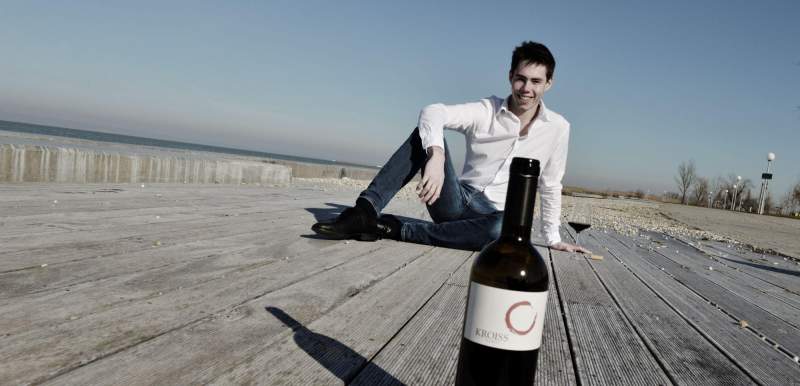 5f6f3ec0-7df8-4189-b7f1-921f2f64ac87