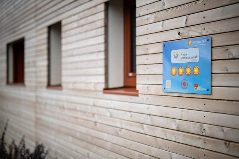 dcc4ca69-8188-4b0c-8bfe-a80c7ad88d12