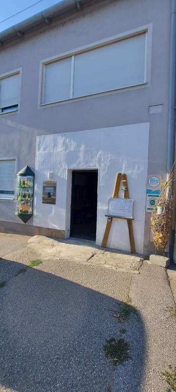 3fc620fc-0696-49d6-9455-34f712cc3c41