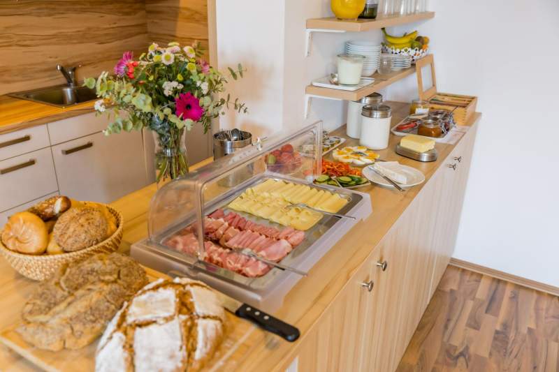 76812e2e-07f7-4ca9-b952-b6b44109f803