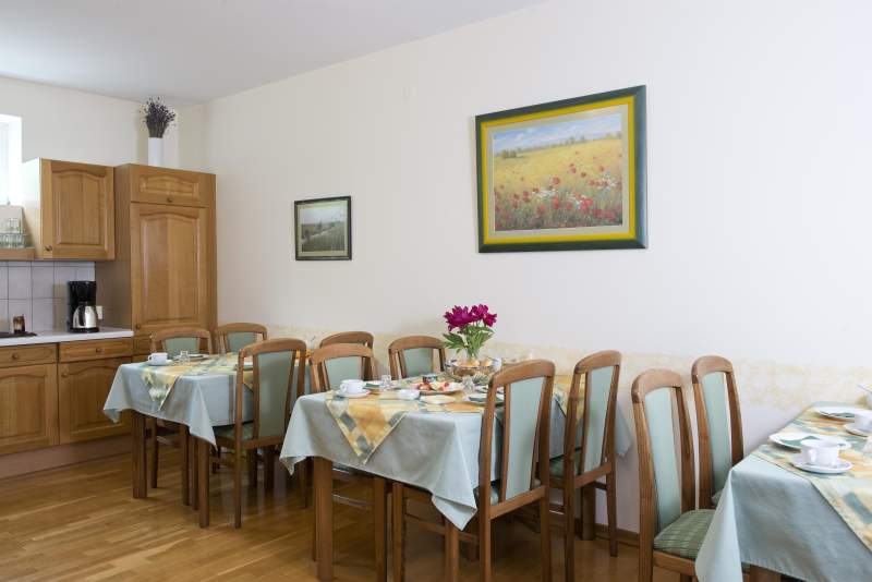 bfcda49f-3c53-440e-b282-f2d326d1c0a8