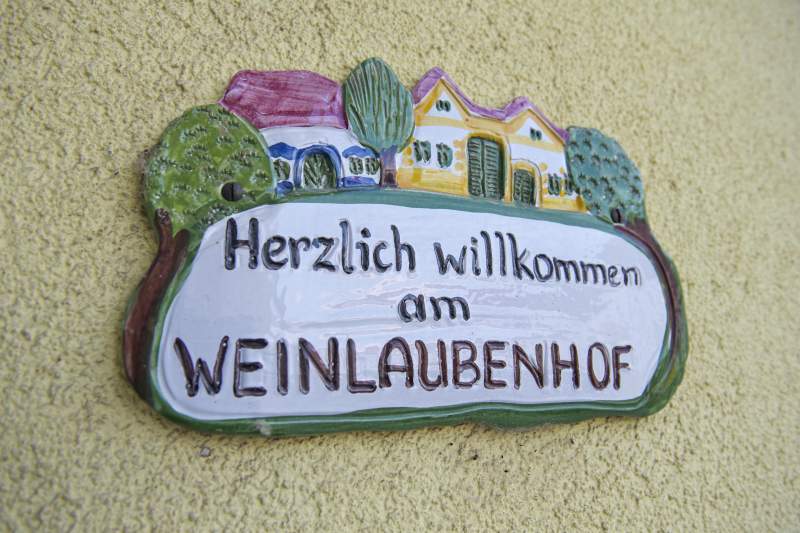 c56f3b2e-553b-4b4e-abb4-cf15e832a62f