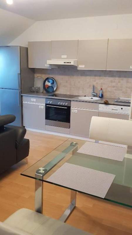 01d0d06a-fb1d-4467-92b7-22881c319654