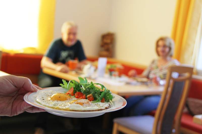 6332926d-f615-4033-85c4-3e0ac1746e5c