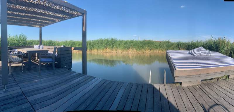 fd7f417e-2e03-41b4-baa9-fb2955702390