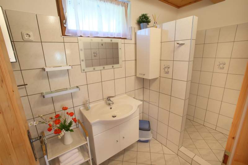 2c75257e-851b-44f4-a217-3b5381be75c9