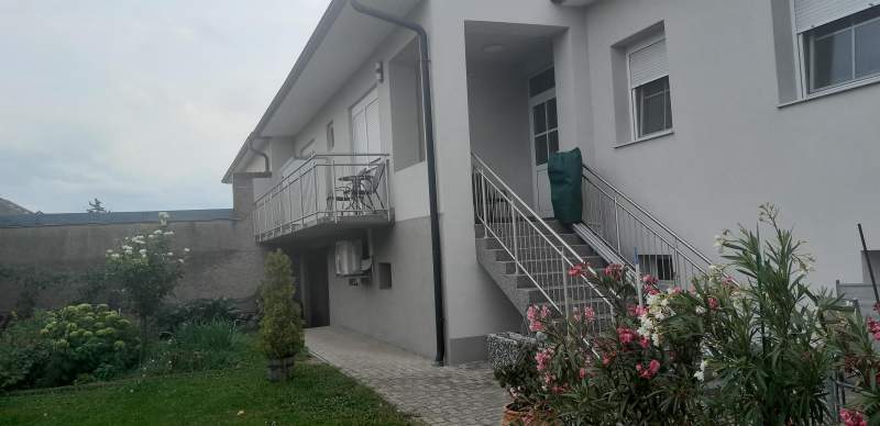 32ff7eae-6d2c-4da2-9e26-e009ef7615bb